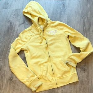 Yellow Hollister Sweatshirt